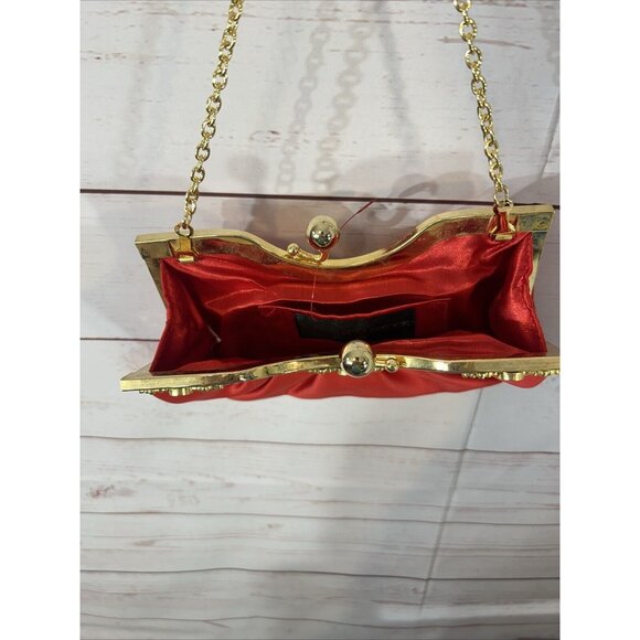 Jessica McClintock Red Satin Clutch Purse Gold Chain Snap closure with bling - Picture 4 of 9